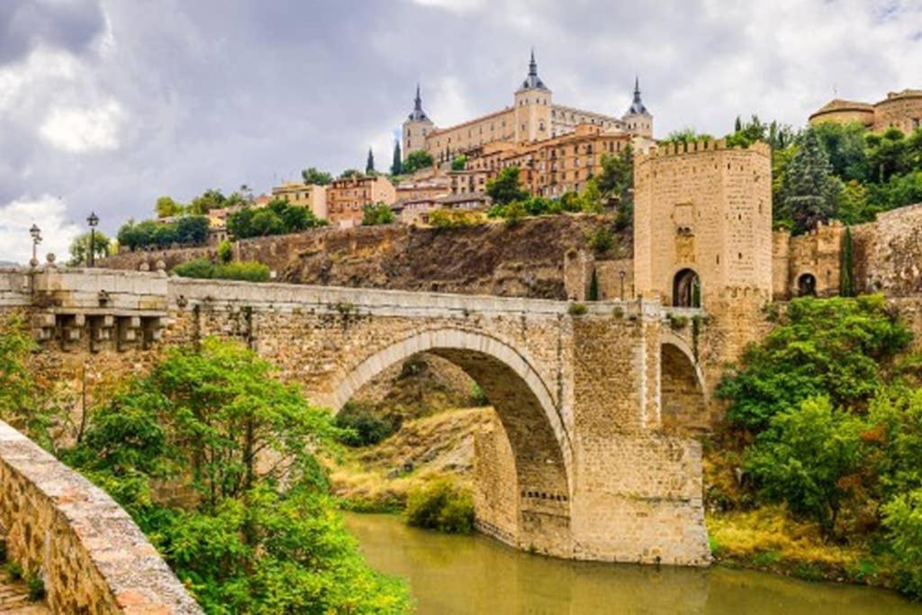Stay Toletvm Apartametos Turisticos Toledo Esterno foto