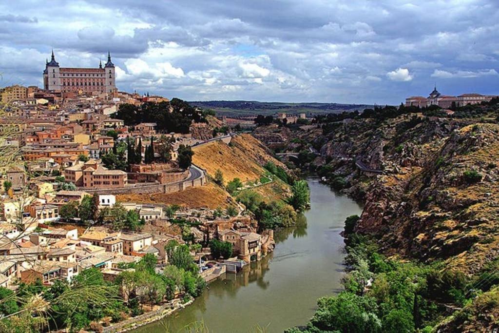 Stay Toletvm Apartametos Turisticos Toledo Esterno foto